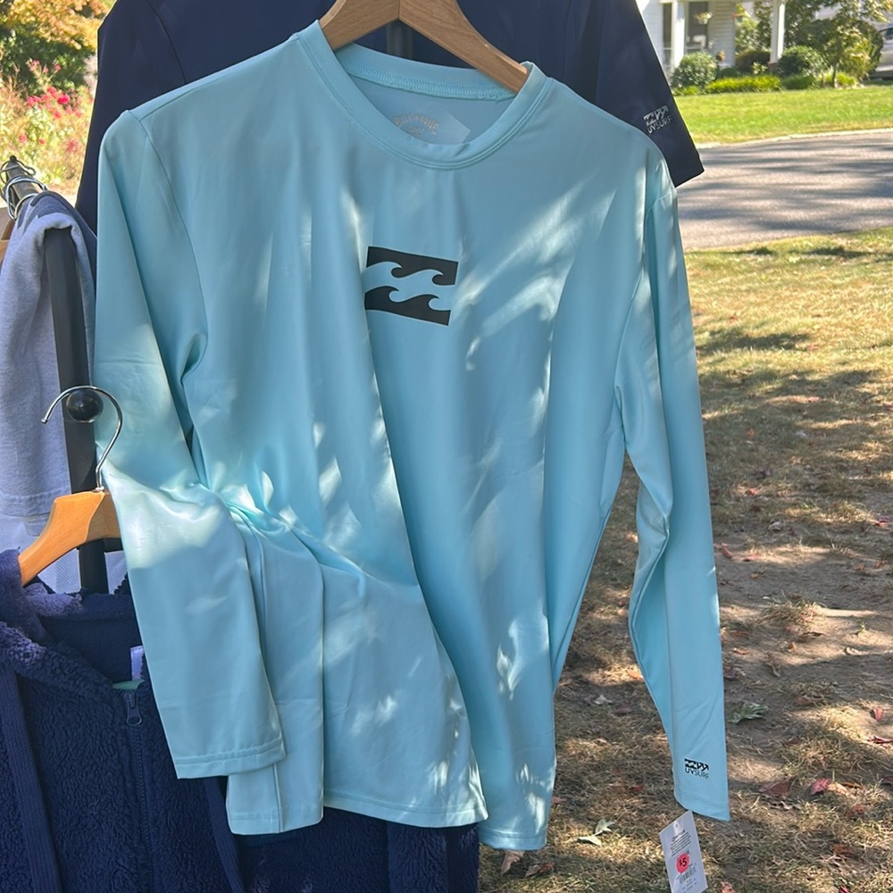 Billabong surf shirt youth XL, long sleeve